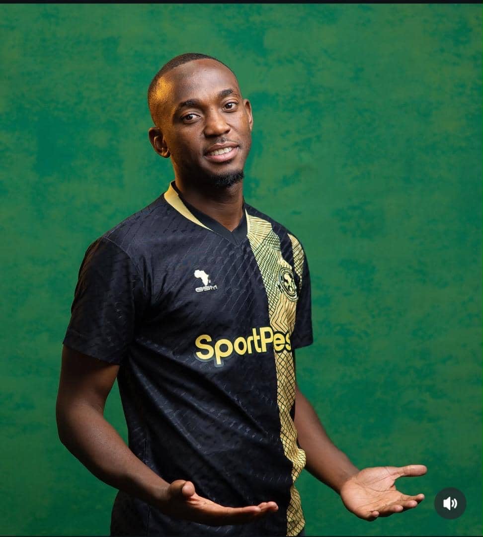 NEW YANGA JERSEY..
