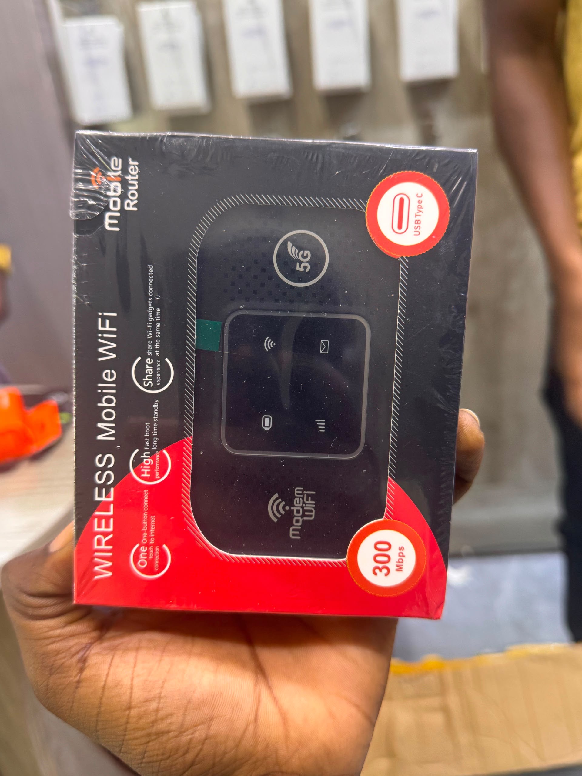 UNIVERSAL MiFi