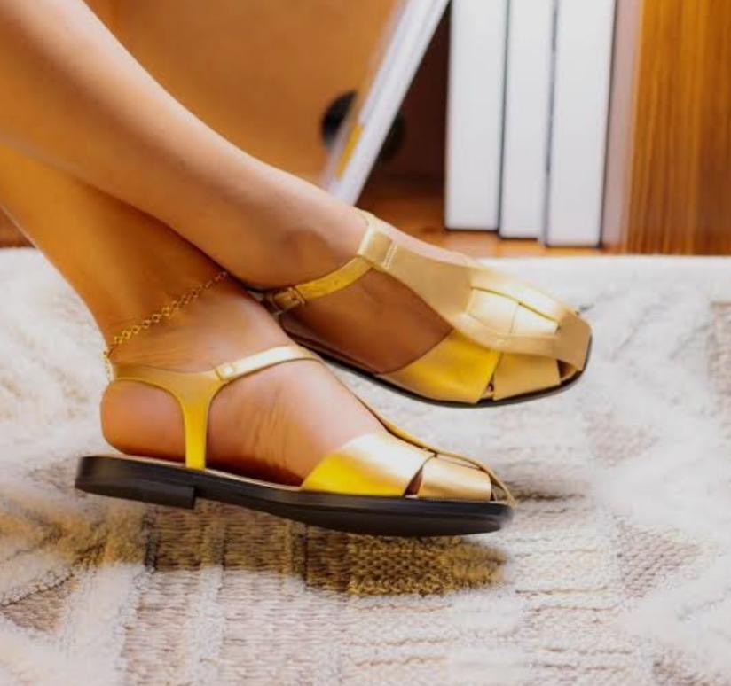 Women shoes