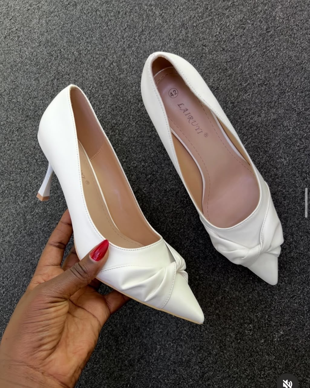single heel