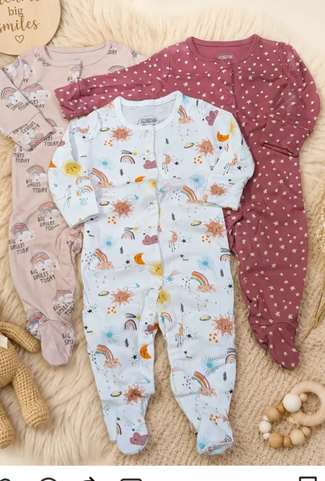Baby sleepsuit