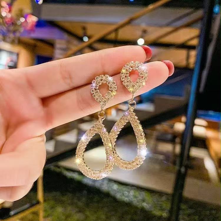 Oval earrings