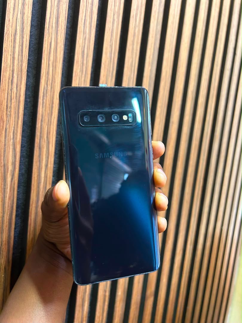 Samsung galaxy s 10+