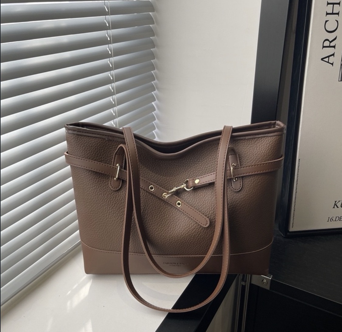 Tote bags