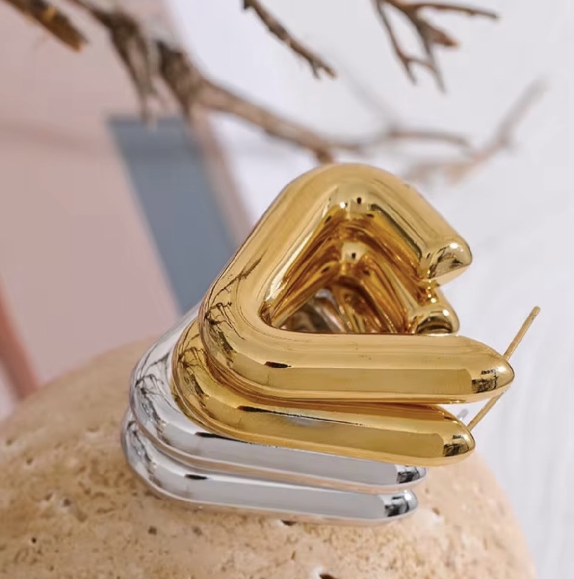 Lina hoops