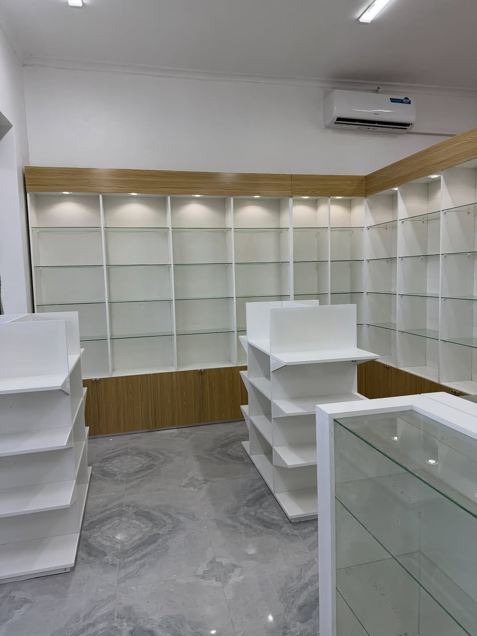 Modern Shelves
