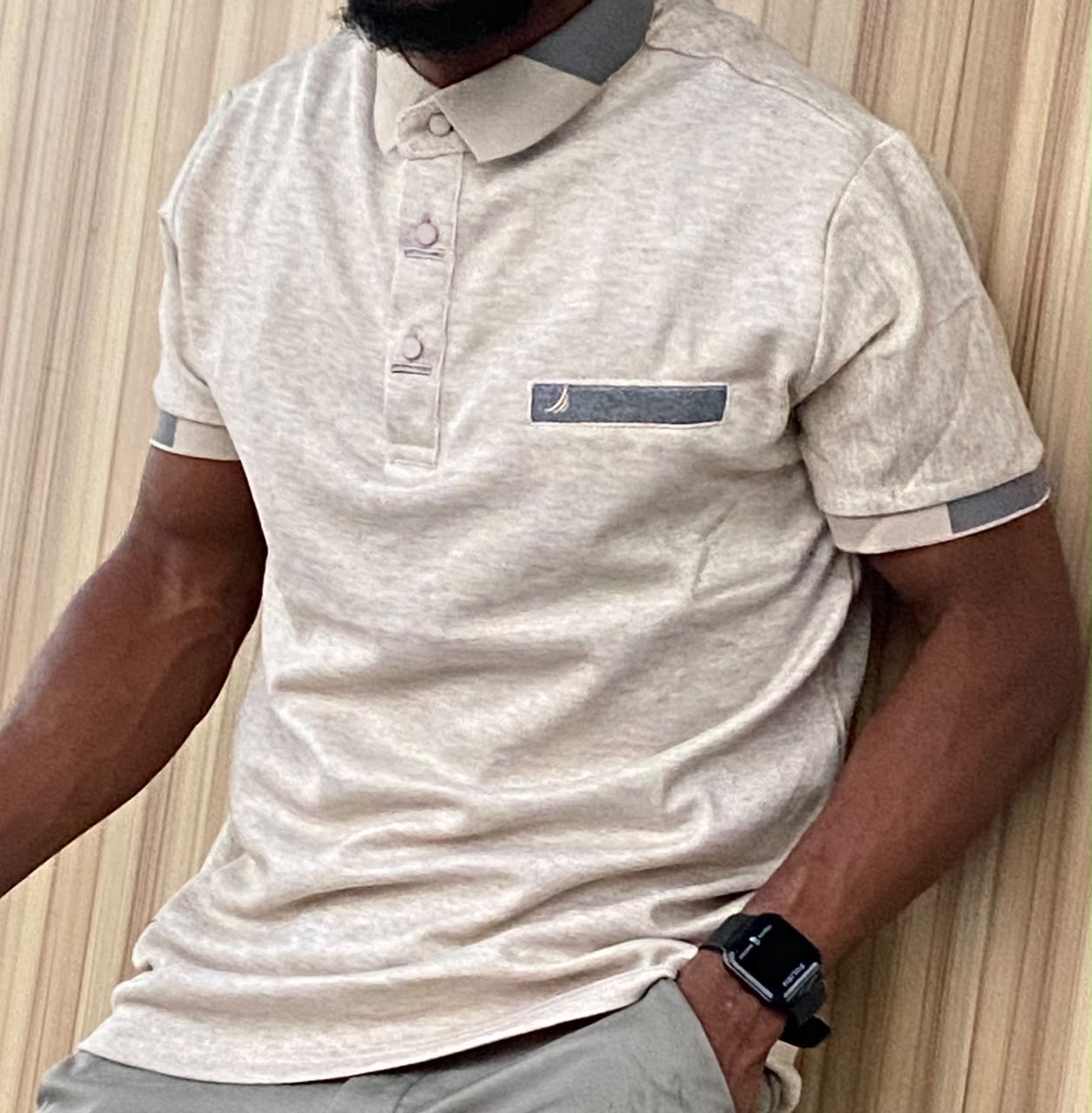 t shirt za vifungo