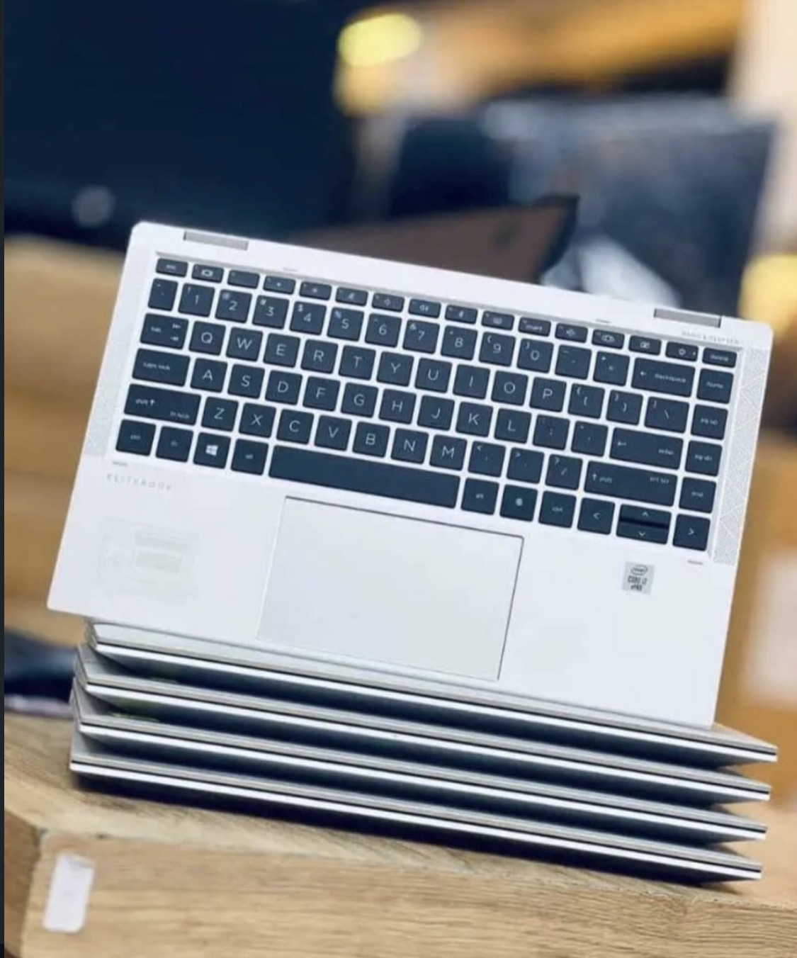 Hp elite book 1030 G7