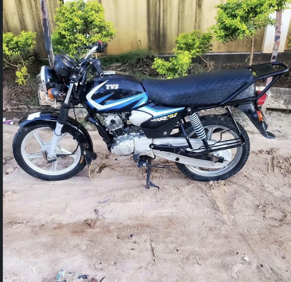 Tvs EKQ