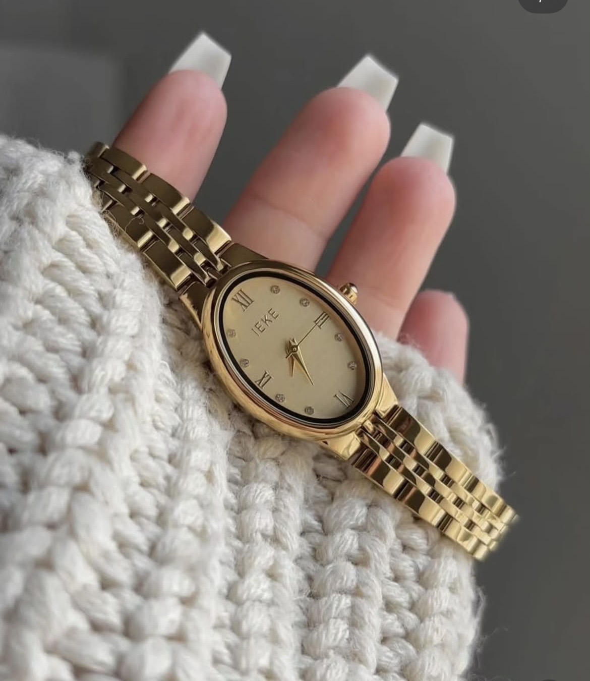 ieke gold oval