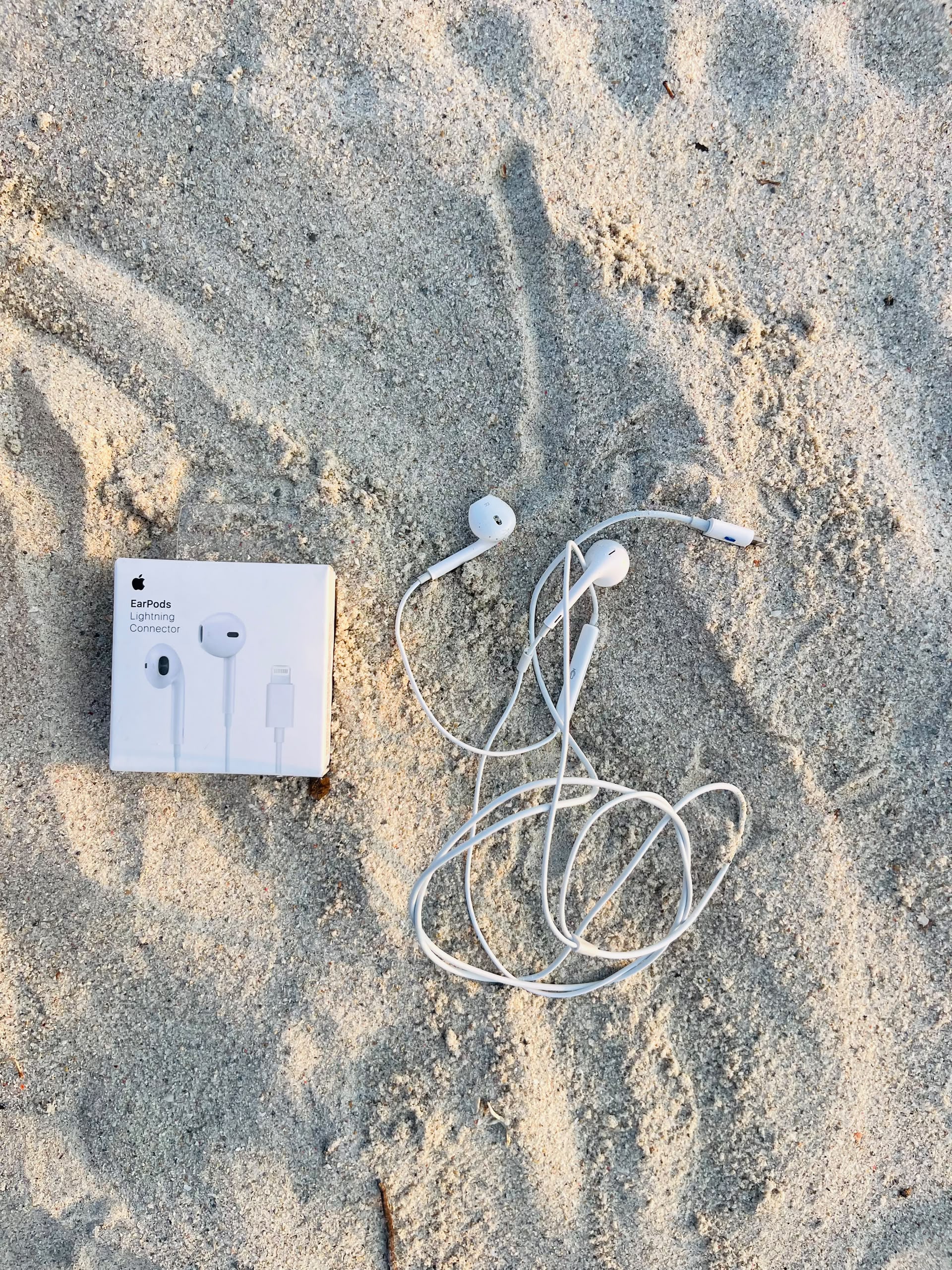 Earphone